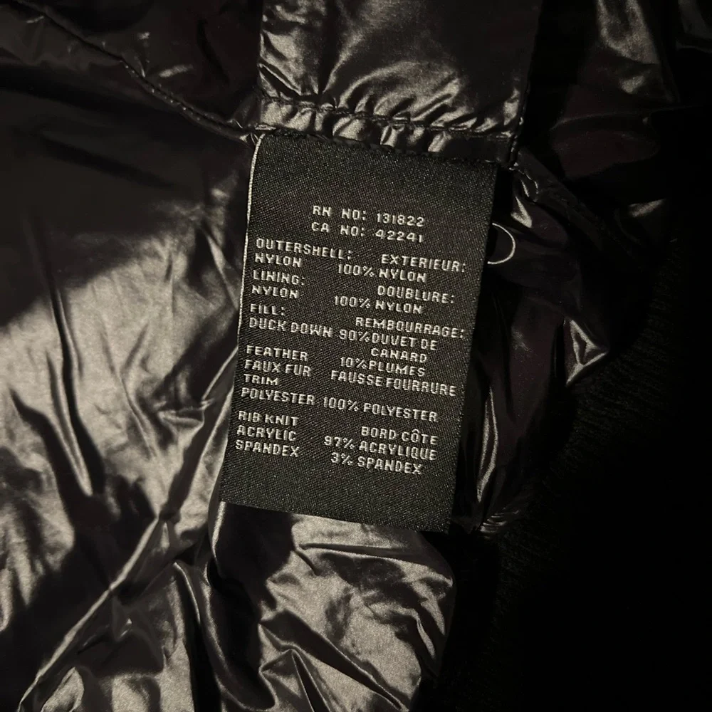 SAM. Billie Sherpa Puffer Vest. Black with White Trim - Picture 7 of 16